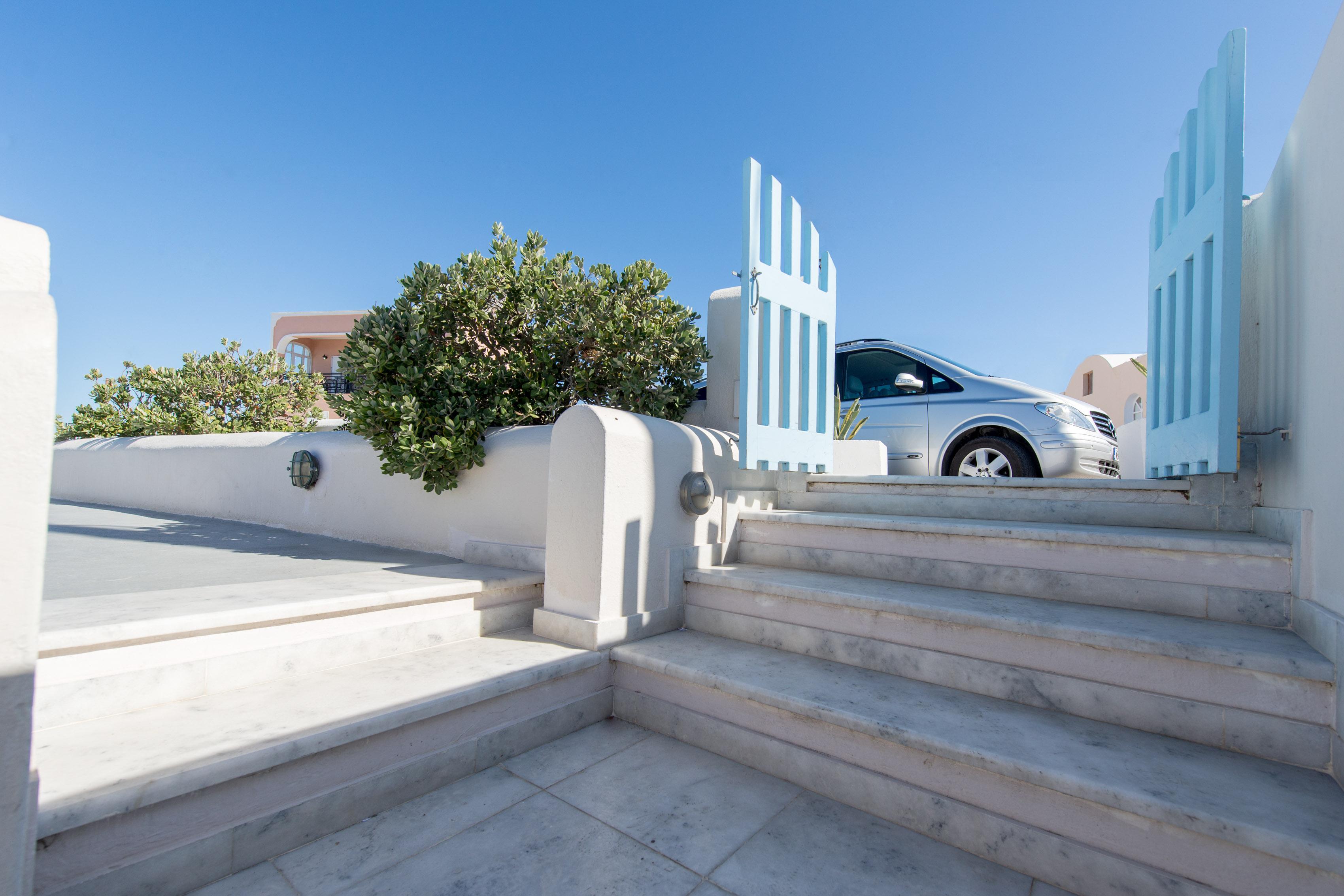 Andromeda Villas & Spa Resort Imerovigli  Exterior photo